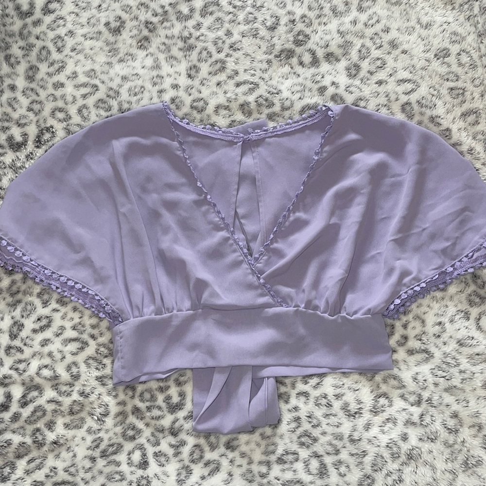 Womens cropped shirt